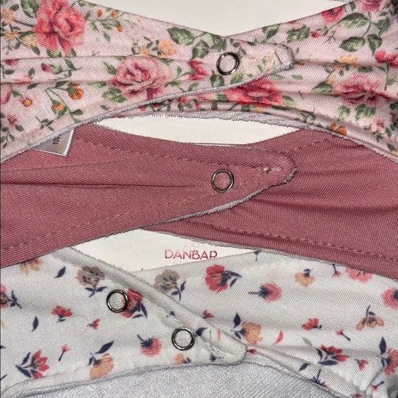 Pink and White Floral bow and Bib Set - Picture 7 of 9